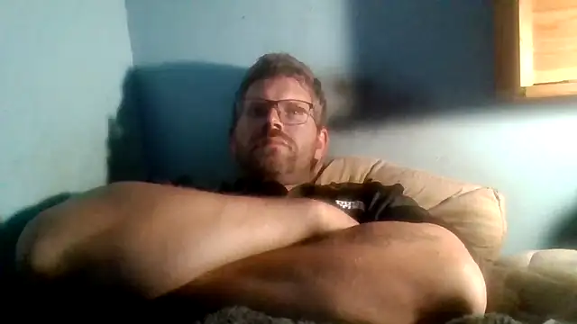 Snapshot of bigdickdaddy6911 chatting on October 2025 02:22:02 AM bigdickdaddy6911 online show from October 2025 02:22:02 AM