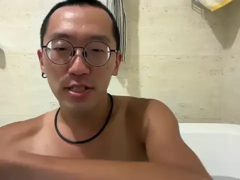 Snapshot of mrcaiziv chatting on October 2025 04:29:02 PM mrcaiziv online show from October 2025 04:29:02 PM