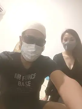 aska1986 online show from October 2025 01:06:02 PM