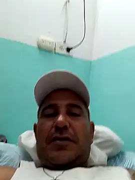 Snapshot of cesargoch87 chatting on September 2025 08:09:02 AM cesargoch87 online show from September 2025 08:09:02 AM