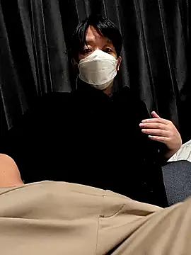 Snapshot of yuuukiiiip chatting on September 2025 12:10:01 PM yuuukiiiip online show from September 2025 12:10:01 PM