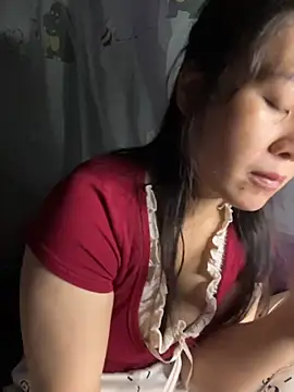 Snapshot of Suna-ny chatting on November 2025 11:59:02 PM Suna-ny online show from November 2025 11:59:02 PM