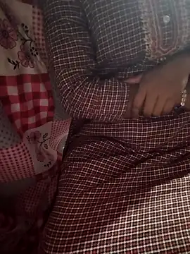 Snapshot of Your_seema_208 chatting on November 2025 12:47:01 PM Your seema 208 online show from November 2025 12:47:01 PM