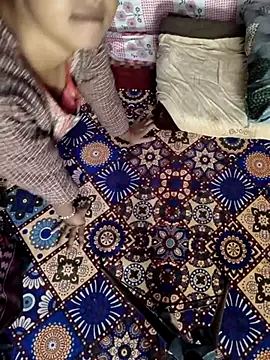 Snapshot of Your_seema_208 chatting on November 2025 02:20:01 AM Your seema 208 online show from November 2025 02:20:01 AM