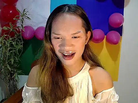 Snapshot of amandareddragon chatting on February 2026 12:22:02 PM amandareddragon online show from February 2026 12:22:02 PM