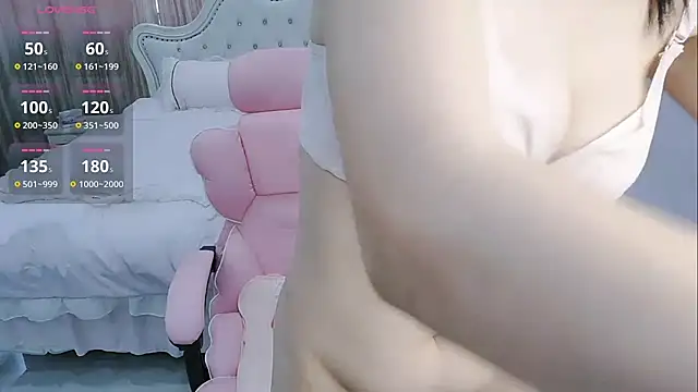 Snapshot of xiaokaixin chatting on October 2025 11:47:01 PM xiaokaixin online show from October 2025 11:47:01 PM