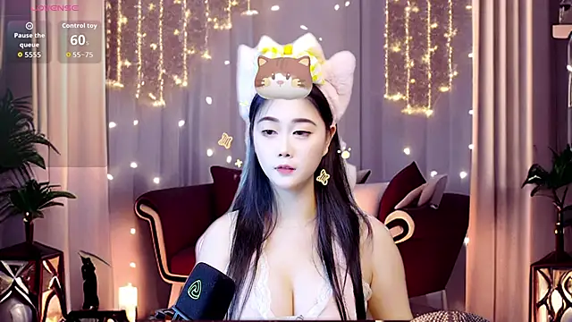 Snapshot of wanwan6377 chatting on October 2025 04:13:02 PM wanwan6377 online show from October 2025 04:13:02 PM