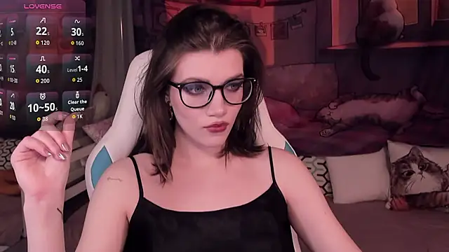 Snapshot of CathyAdams chatting on February 2026 11:39:01 AM CathyAdams online show from February 2026 11:39:01 AM