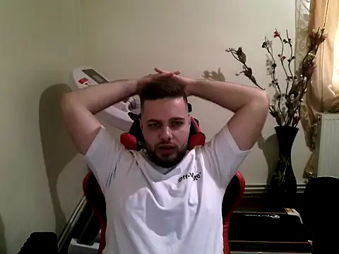 Snapshot of KingAdonisss chatting on October 2025 12:58:01 PM KingAdonisss online show from October 2025 12:58:01 PM