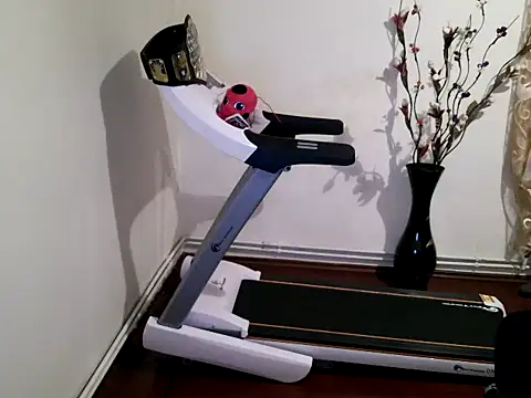 Snapshot of KingAdonisss chatting on October 2025 04:40:01 PM KingAdonisss online show from October 2025 04:40:01 PM