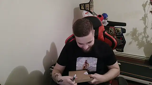 Snapshot of KingAdonisss chatting on October 2025 12:04:02 PM KingAdonisss online show from October 2025 12:04:02 PM