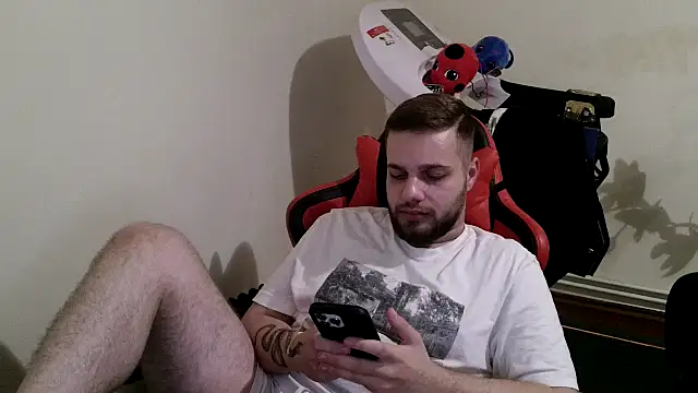 Snapshot of KingAdonisss chatting on October 2025 12:27:01 AM KingAdonisss online show from October 2025 12:27:01 AM