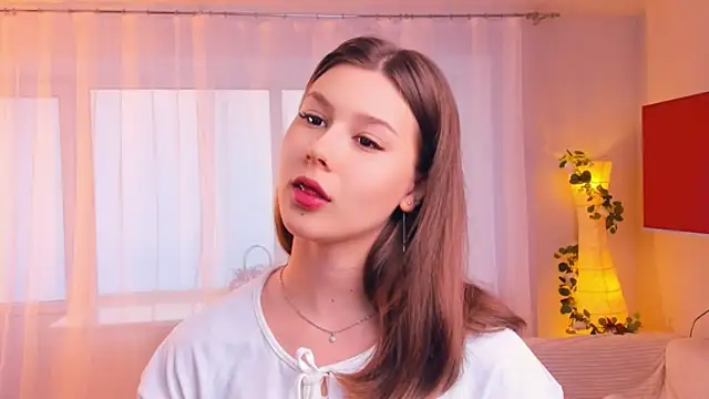 Snapshot of MondoNeko chatting on October 2025 07:09:01 AM MondoNeko online show from October 2025 07:09:01 AM