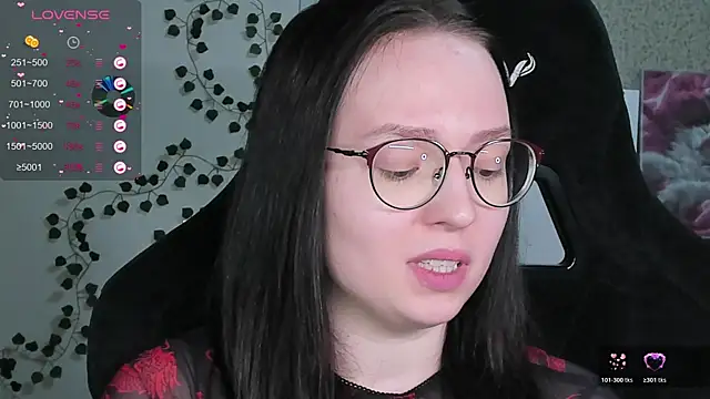 Snapshot of power_robynn chatting on February 2026 04:16:02 PM power robynn online show from February 2026 04:16:02 PM