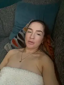 Cherry-L-28 online show from November 2025 02:39:01 PM