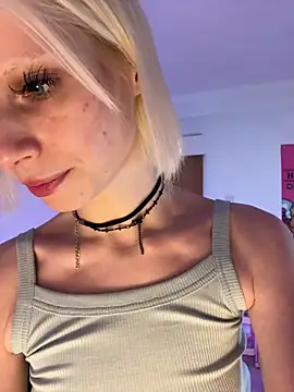 Snapshot of bunnyirisluv chatting on February 2026 06:46:01 PM bunnyirisluv online show from February 2026 06:46:01 PM