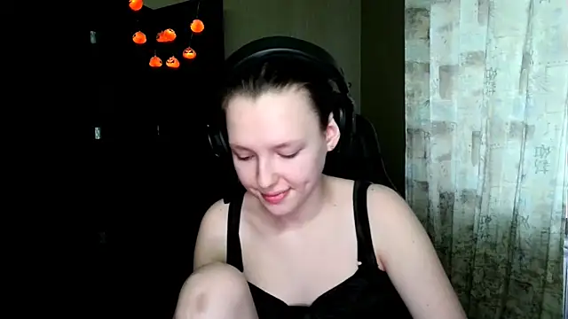 Diana-back online show from December 2025 11:28:02 AM