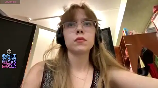 Snapshot of ArielleBiernacki chatting on September 2025 05:07:02 PM ArielleBiernacki online show from September 2025 05:07:02 PM