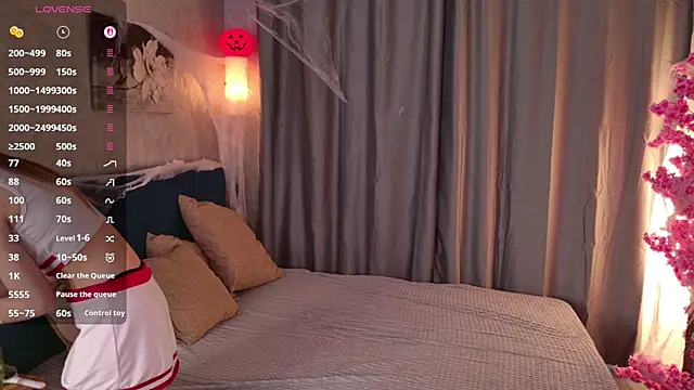 Snapshot of Amanda_Cherry chatting on November 2025 02:08:02 PM Amanda Cherry online show from November 2025 02:08:02 PM