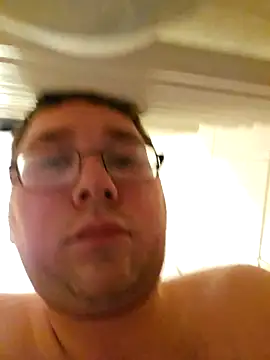 stivi2526 online show from December 2025 10:07:02 PM