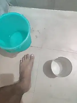 Hhhggghrrr3219 online show from September 2025 02:05:01 AM