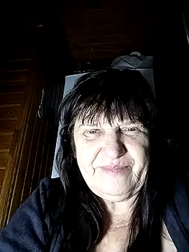 Apeesynka55211 online show from December 2025 01:49:01 PM