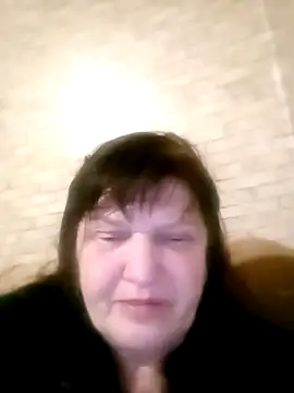 Apeesynka55211 online show from January 2026 06:02:02 PM