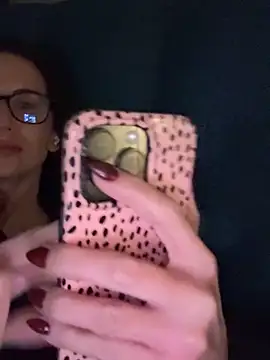 xxxEffyxxx online show from November 2025 02:00:01 AM