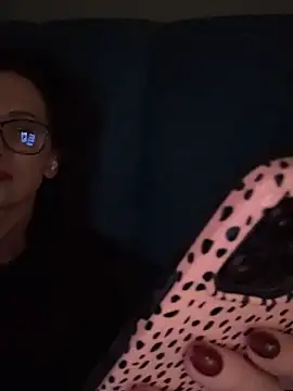 xxxEffyxxx online show from November 2025 03:04:01 AM