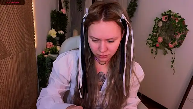 kitten murray  online show from February 2026 05:44:02 AM