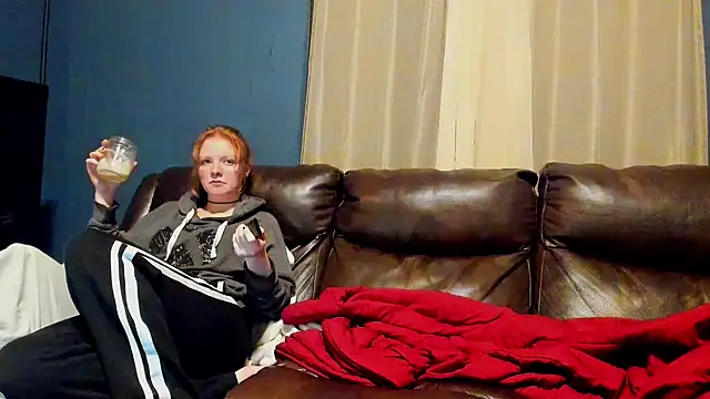 Snapshot of LoversUnleashedXO chatting on October 2025 04:10:01 AM LoversUnleashedXO online show from October 2025 04:10:01 AM