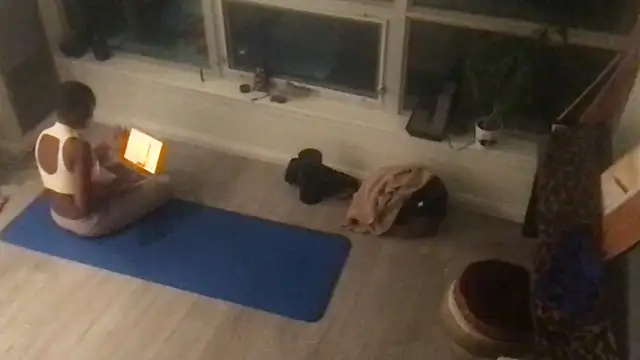 Snapshot of tia___fox chatting on October 2025 04:15:02 AM tia   fox online show from October 2025 04:15:02 AM