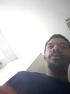 Snapshot of MrBigDickShow chatting on October 2025 03:24:01 PM MrBigDickShow online show from October 2025 03:24:01 PM