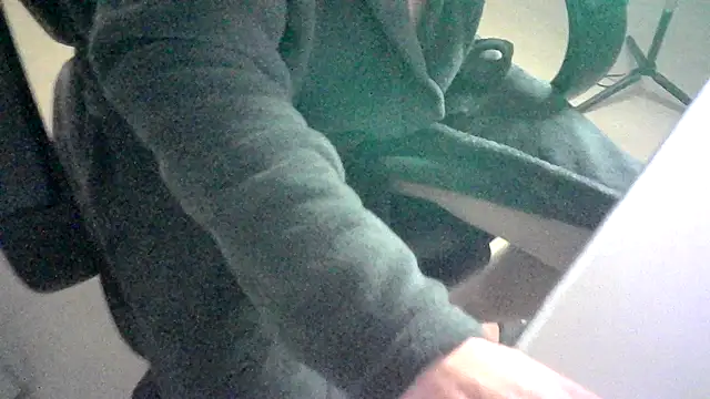 Snapshot of nobby2012 chatting on April 2026 04:01:01 PM nobby2012 online show from April 2026 04:01:01 PM