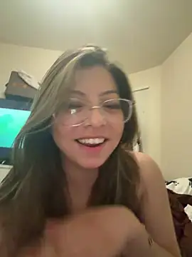 bunnygorl12 online show from May 2026 06:00:01 AM