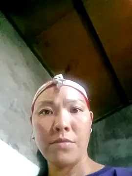 Snapshot of mntzz88 chatting on October 2025 04:12:01 AM mntzz88 online show from October 2025 04:12:01 AM