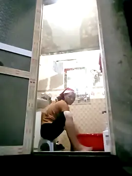 Snapshot of mntzz88 chatting on October 2025 03:29:01 AM mntzz88 online show from October 2025 03:29:01 AM