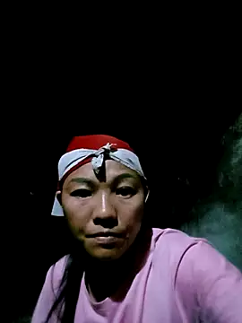 Snapshot of mntzz88 chatting on October 2025 10:36:01 PM mntzz88 online show from October 2025 10:36:01 PM