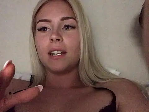 BrokenRomantic online show from August 2026 08:22:02 PM