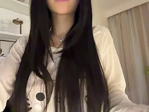 xiaowan x online show from December 2025 07:28:01 AM