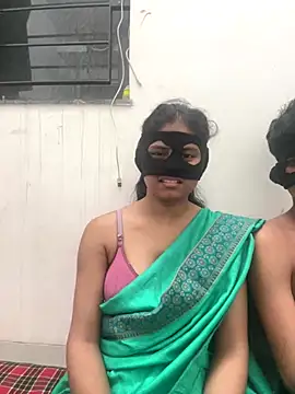 Snapshot of sexy-riya43 chatting on October 2025 06:39:01 PM sexy-riya43 online show from October 2025 06:39:01 PM