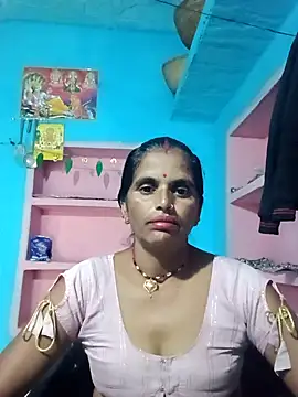 Snapshot of Mohni_cute chatting on November 2025 11:01:02 AM Mohni cute online show from November 2025 11:01:02 AM