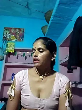 Snapshot of Mohni_cute chatting on November 2025 11:18:01 PM Mohni cute online show from November 2025 11:18:01 PM