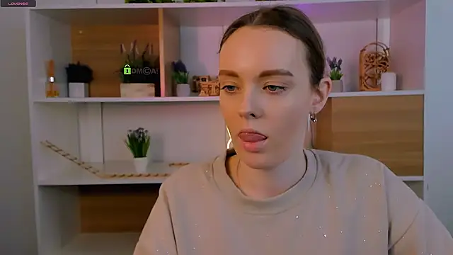 isla dior online show from December 2025 07:35:01 AM