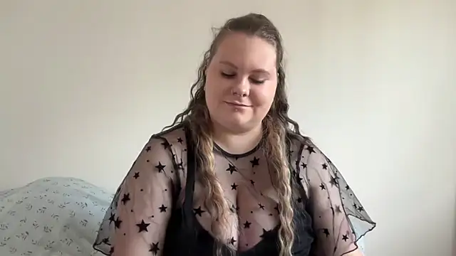 Snapshot of BriannaFlirty chatting on November 2025 01:10:02 PM BriannaFlirty online show from November 2025 01:10:02 PM