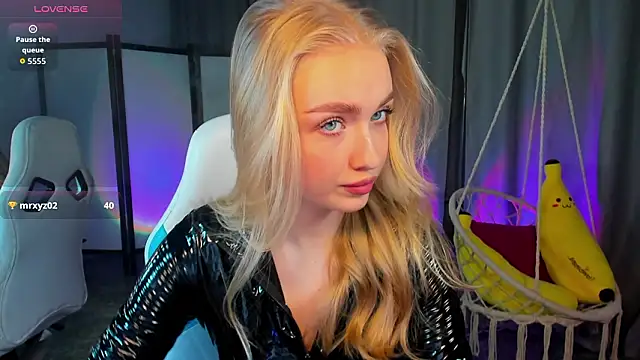 TessaGrays online show from February 2026 08:07:01 AM