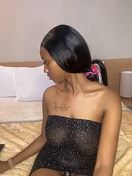 Snapshot of Sirah1 chatting on October 2025 05:44:02 PM Sirah1 online show from October 2025 05:44:02 PM