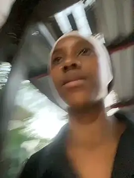 Snapshot of Sirah1 chatting on October 2025 04:19:02 PM Sirah1 online show from October 2025 04:19:02 PM