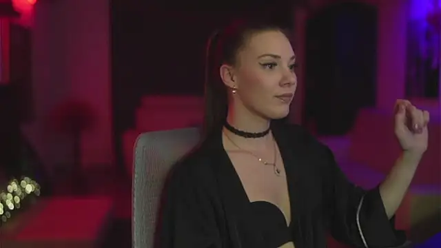 CandyStorm online show from December 2025 09:42:02 PM