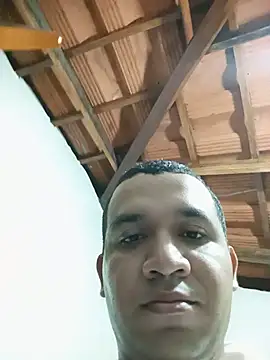 Roberto27051 online show from June 2026 03:12:01 AM